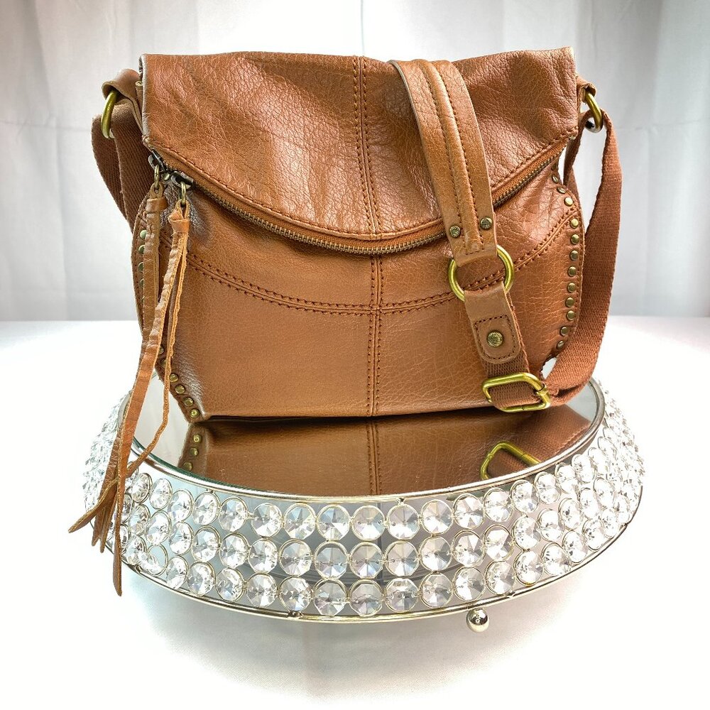The Sak Leather Crossbody 🤎 Joan